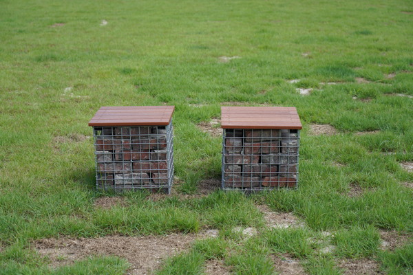 구관 벽돌로 만들어진 벤치 (사진 / 김승훈 기자)