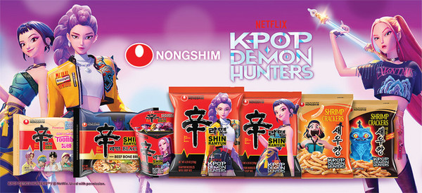 농심이 출시한 《케데헌》 캐릭터가 적용된 제품들 (사진 / 한국일보 제공)