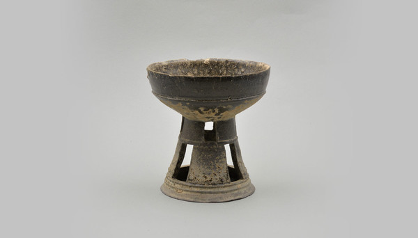 신라의 굽다리접시 (사진 / 청주백제유물전시관 제공)